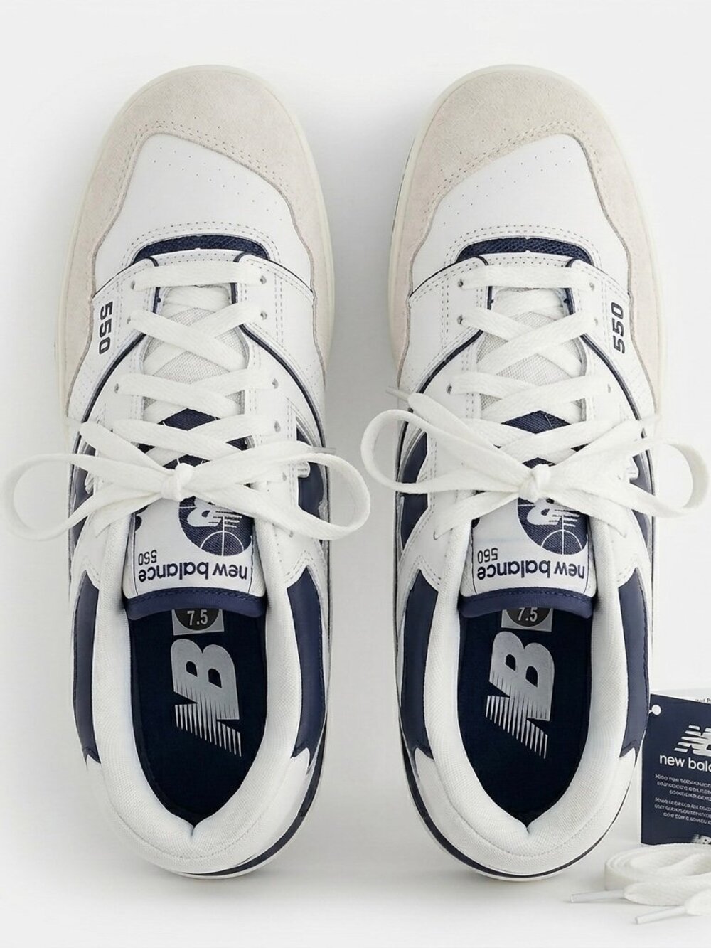 NIB New Balance 550 White Navy Sneaker Men 7.5 / Women 9